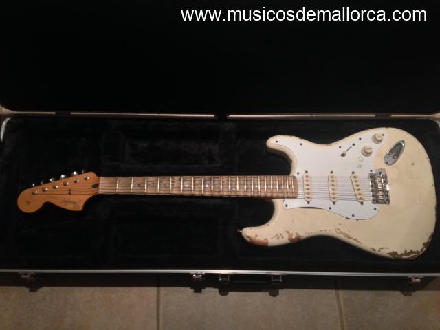 Guitarra Fender Stratocaster Voodoo Custom Shop
