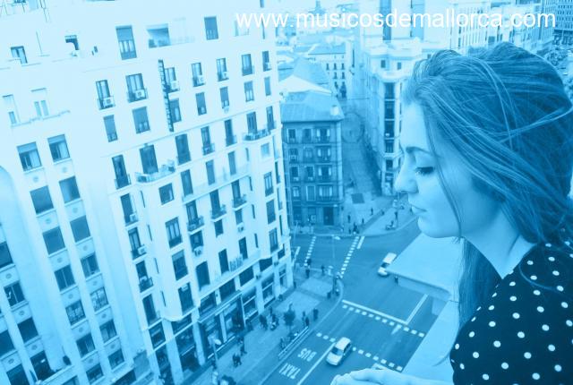 Música del mundo, con muchas y diferentes influencias.