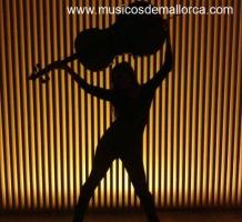 Música del mundo, con muchas y diferentes influencias.