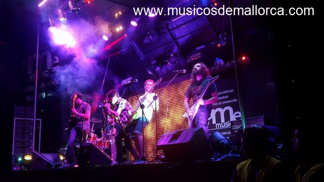 Bajista busca grupo!