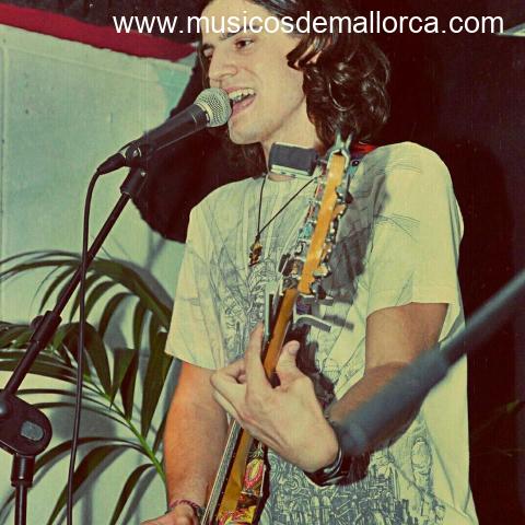 Guitarrista Ritmico/Solista