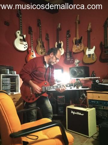 GUITARRISTA BUSCA GRUPO FORMADO O PARA FORMAR