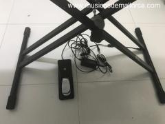 Se vende piano electrónico creativo Roland E-09W